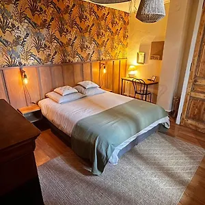 Ferme En Couette-café Bron